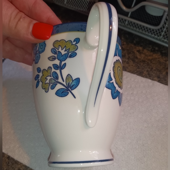 🆕Noritake Dinnerware Island Blue Isle Collection Mug Blue & Green Floral Mug - Picture 6 of 8